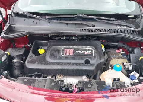 2015 Fiat 500L Lounge из США, поврежденный, VIN ZFBCFACH7FZ032258